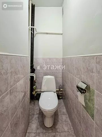 56.8 м², 2-комнатная квартира, этаж 14 из 14, 57 м², изображение - 14
