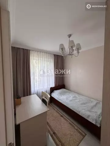 3-комнатная квартира, этаж 3 из 5, 59 м²