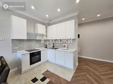 1-комнатная квартира, этаж 3 из 12, 48 м², на длительный срок