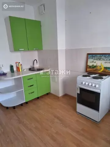 1-комнатная квартира, этаж 2 из 9, 42 м²