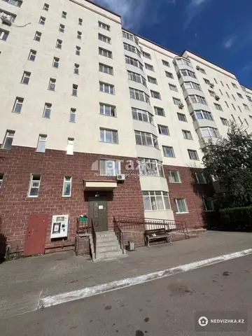 2-комнатная квартира, этаж 1 из 9, 50 м²