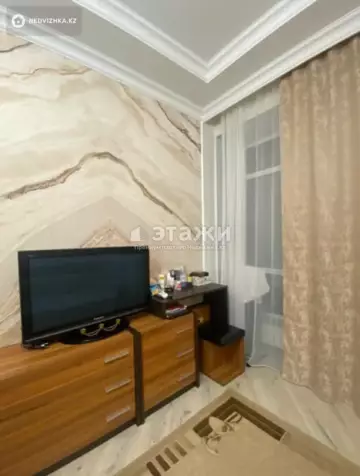1-комнатная квартира, этаж 10 из 10, 40 м²