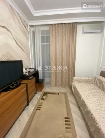 1-комнатная квартира, этаж 10 из 10, 40 м²