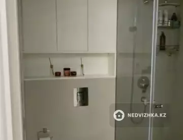 3-комнатная квартира, этаж 6 из 10, 82 м²