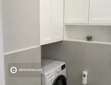 3-комнатная квартира, этаж 6 из 10, 82 м²