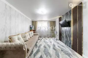 53.2 м², 2-комнатная квартира, этаж 10 из 10, 53 м², изображение - 0