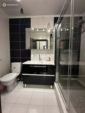 4-комнатная квартира, этаж 11 из 22, 110 м²