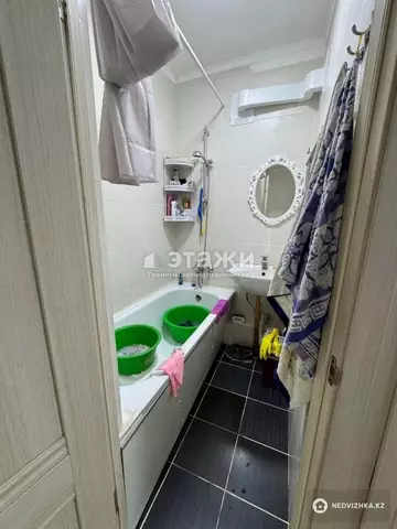 2-комнатная квартира, этаж 4 из 5, 44 м²