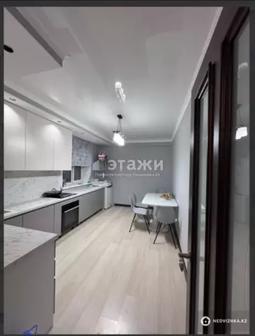2-комнатная квартира, этаж 10 из 13, 60 м²