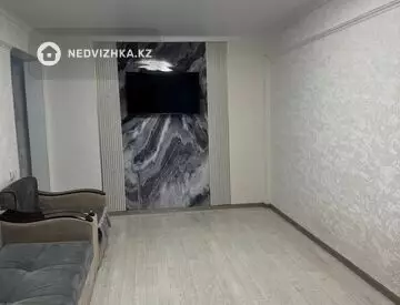 2-комнатная квартира, этаж 2 из 5, 60 м²