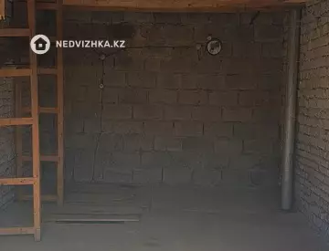 Гараж, 18 м²