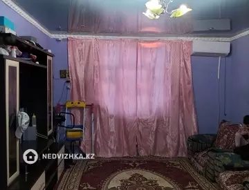 2-комнатная квартира, этаж 2 из 2, 52 м²