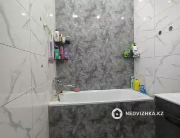 2-комнатная квартира, этаж 3 из 3, 57 м²