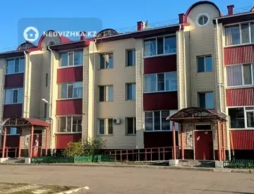2-комнатная квартира, этаж 3 из 3, 57 м²
