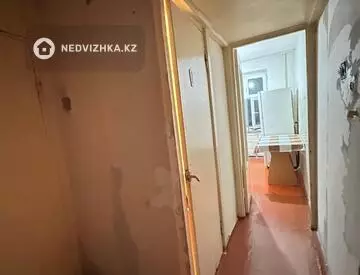 1-комнатная квартира, этаж 2 из 5, 30 м²
