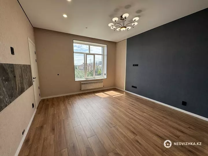 40 м², 3-комнатная квартира, этаж 3 из 3, 40 м², изображение - 1