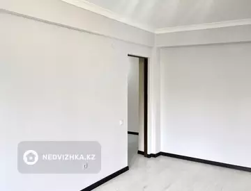 3-комнатная квартира, этаж 4 из 5, 84 м²