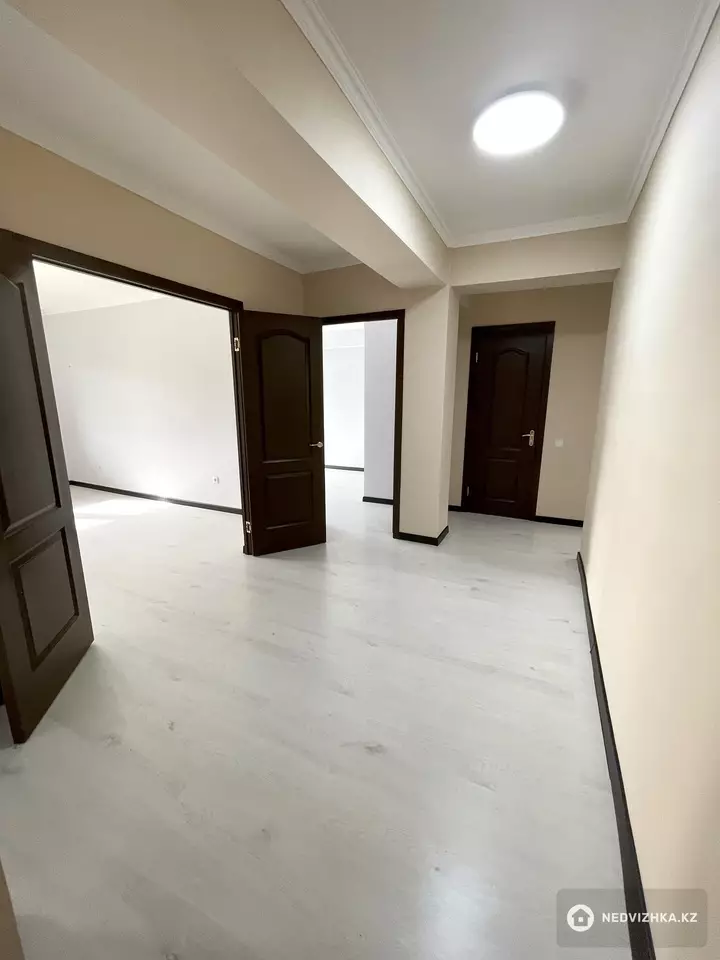 84 м², 3-комнатная квартира, этаж 4 из 5, 84 м², изображение - 1
