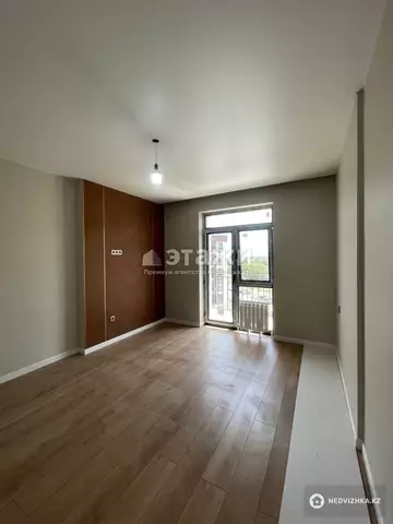1-комнатная квартира, этаж 5 из 6, 40 м²