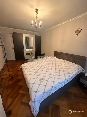 3-комнатная квартира, этаж 1 из 5, 63 м²