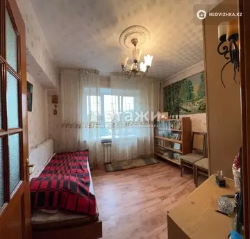 2-комнатная квартира, этаж 4 из 5, 50 м²