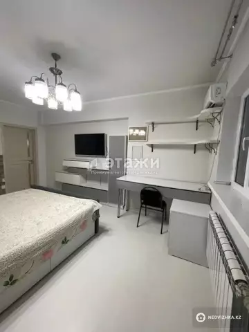 3-комнатная квартира, этаж 3 из 5, 102 м²