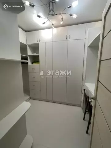 3-комнатная квартира, этаж 3 из 5, 102 м²