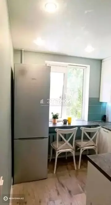2-комнатная квартира, этаж 3 из 5, 43 м²