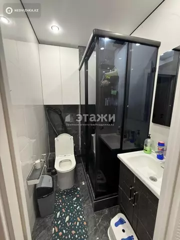 3-комнатная квартира, этаж 2 из 15, 102 м²