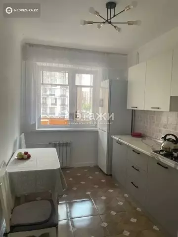 1-комнатная квартира, этаж 7 из 8, 40 м²