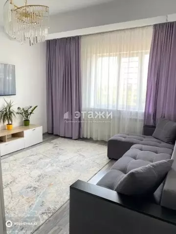 2-комнатная квартира, этаж 8 из 8, 56 м²