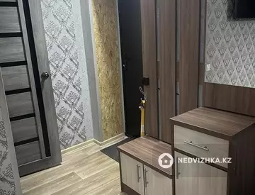 3-комнатная квартира, этаж 3 из 4, 42 м², на длительный срок
