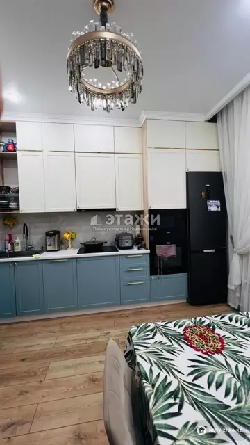 3-комнатная квартира, этаж 7 из 12, 86 м²