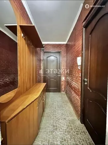 2-комнатная квартира, этаж 2 из 5, 45 м²
