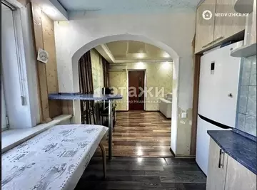 2-комнатная квартира, этаж 2 из 5, 45 м²