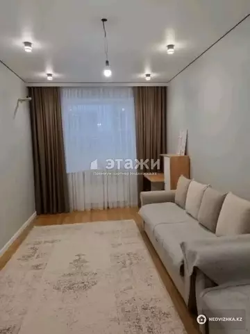 2-комнатная квартира, этаж 1 из 10, 59 м²