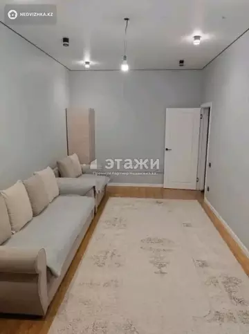 2-комнатная квартира, этаж 1 из 10, 59 м²