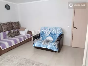 1-комнатная квартира, этаж 8 из 9, 39 м²