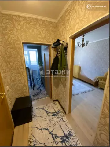 1-комнатная квартира, этаж 3 из 9, 38 м²