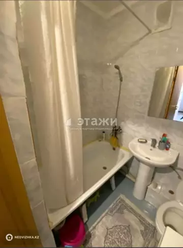 1-комнатная квартира, этаж 3 из 9, 38 м²