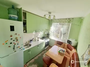 2-комнатная квартира, этаж 5 из 5, 50 м²