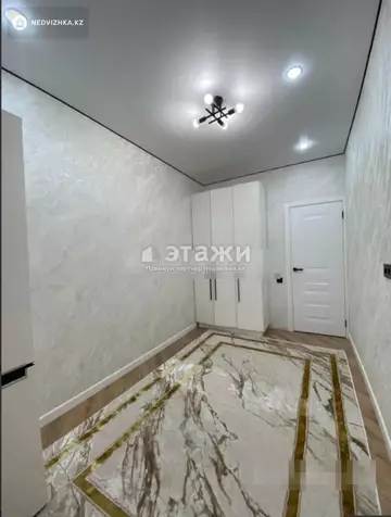 2-комнатная квартира, этаж 4 из 9, 36 м²