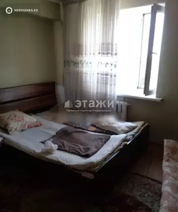 3-комнатная квартира, этаж 9 из 12, 63 м²