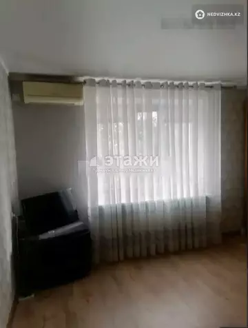 2-комнатная квартира, этаж 3 из 5, 54 м²