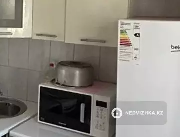 1-комнатная квартира, этаж 1 из 4, 32 м², на длительный срок