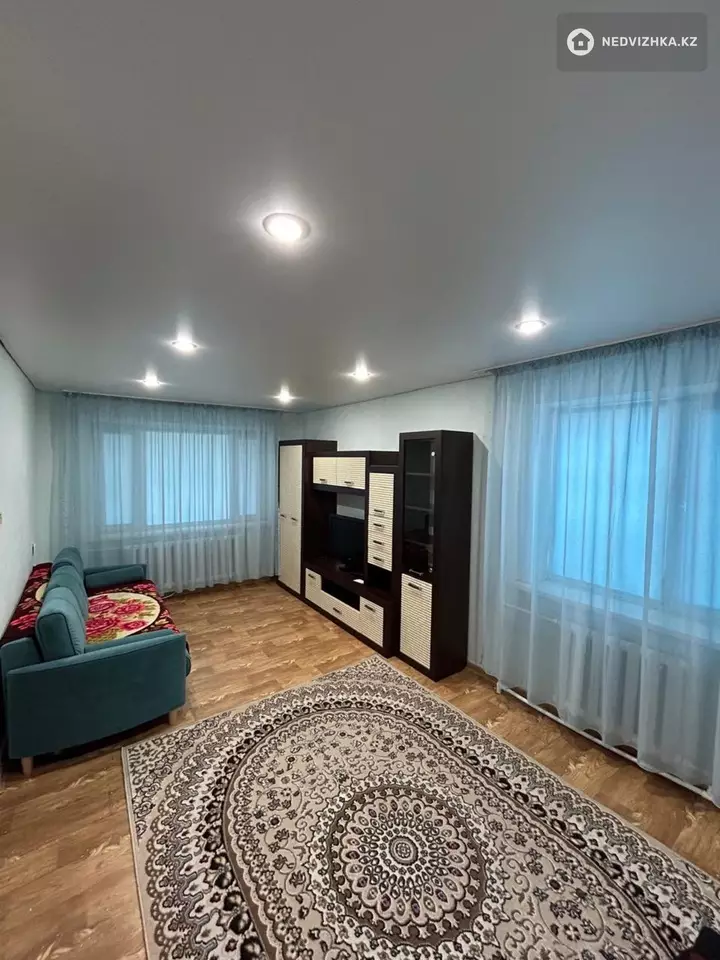 32 м², 1-комнатная квартира, этаж 1 из 4, 32 м², на длительный срок, изображение - 1