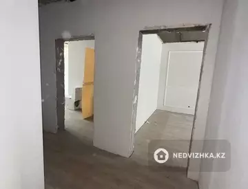 3-комнатная квартира, этаж 1 из 7, 92 м²