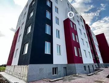 1-комнатная квартира, этаж 2 из 8, 36 м²