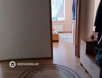 2-комнатная квартира, этаж 4 из 5, 54 м²
