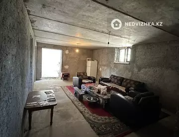 11-комнатный дом, 16 соток, 361 м²
